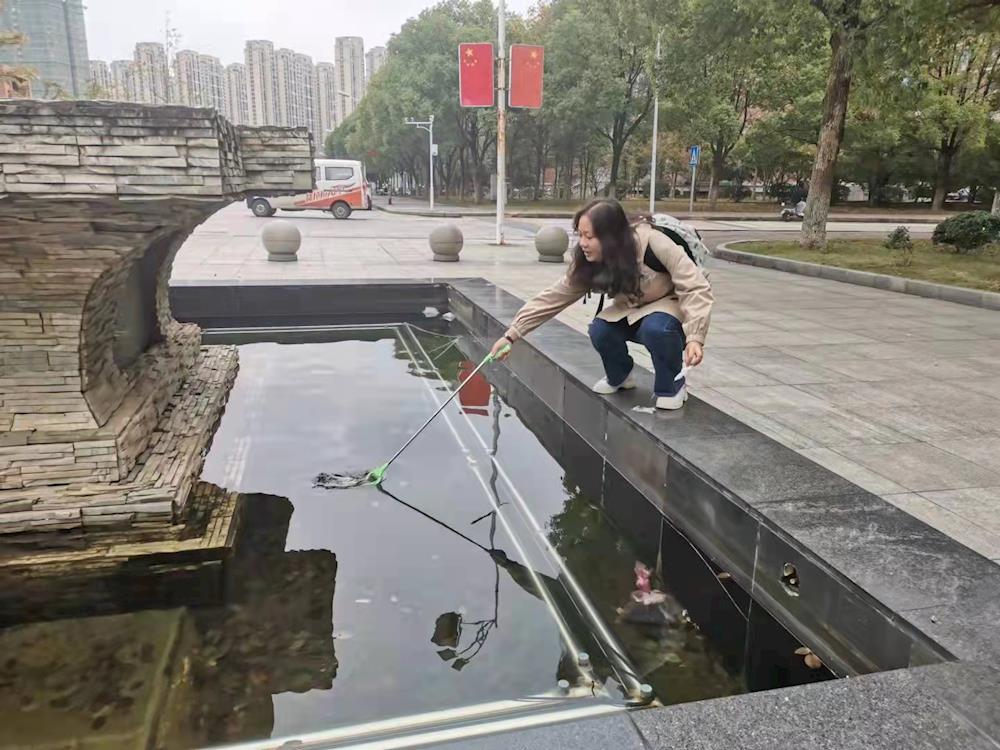 3d1f269545af46fb9c7f5da8b444dc14.jpg