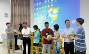 炎炎夏日送清凉，殷切关怀暖学子—经济管理学院看望慰问暑期留校学生
