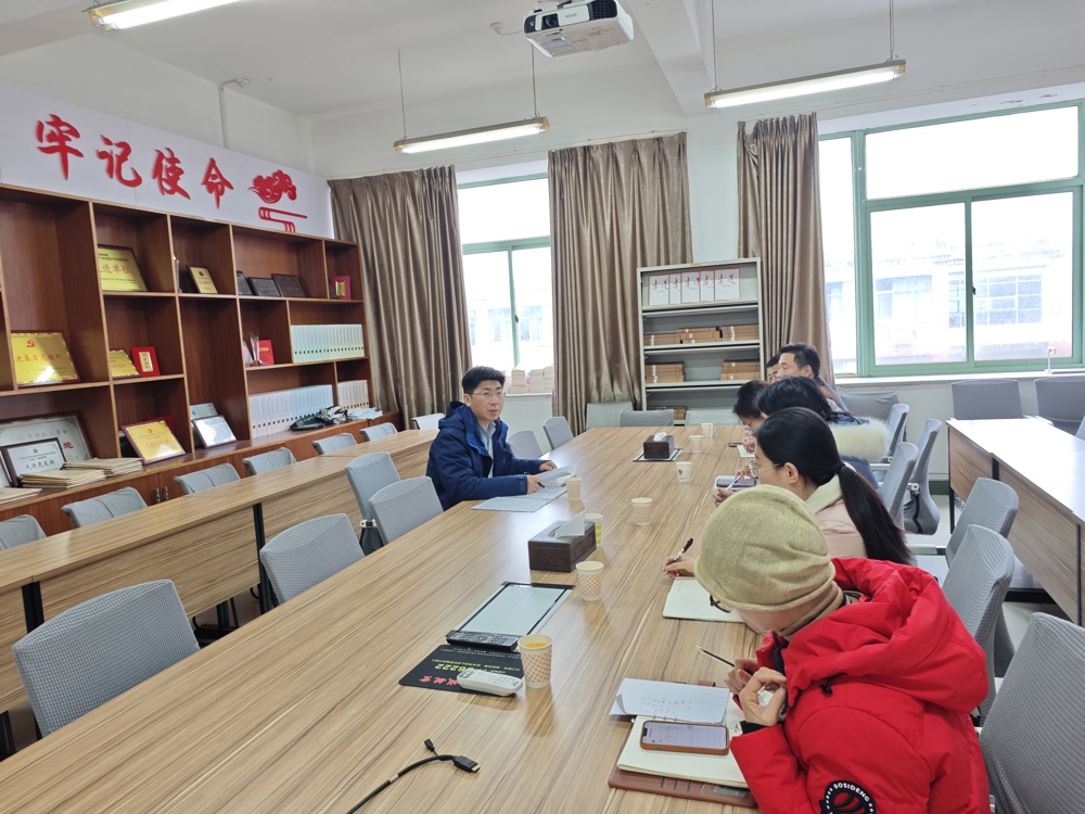 经济管理学院召开新学期学生工作会议