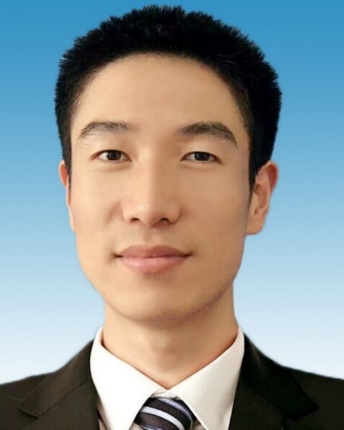 https://em.nchu.edu.cn/upload/em/contentmanage/article/image/2024/11/26/e%E5%8A%9E%E5%85%AC%E6%A1%8C%E9%9D%A2%E8%93%9D%E7%99%BD%E5%BA%95%E8%AF%81%E4%BB%B6%E7%85%A7%E7%89%87%E9%83%AD%E5%BB%BA%E6%96%8C.jpg.jpeg